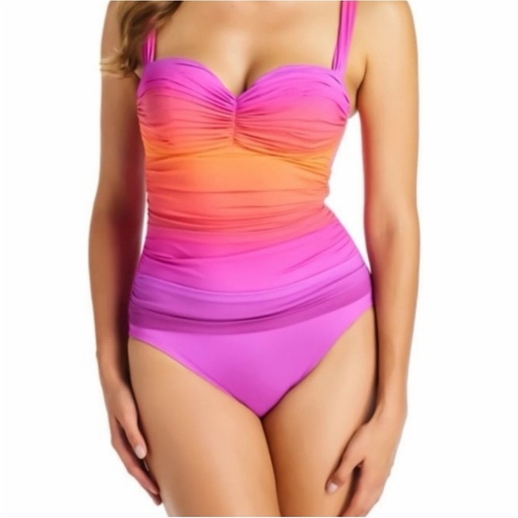 NWOT Bleu Rod Beattie pink ombre One Pc Swimsuit. Size 6 - Picture 4 of 8